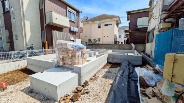 府中市新町2丁目　新築分譲住宅